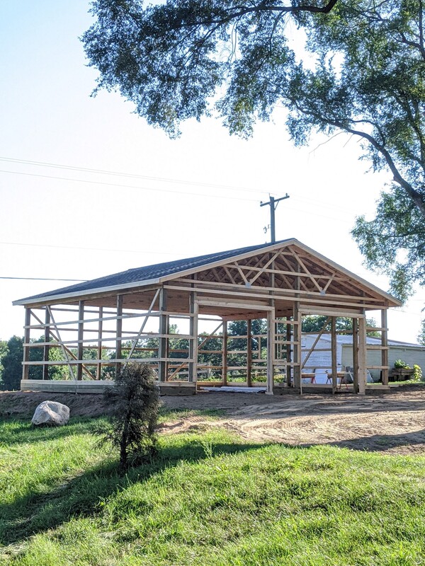 Gallery #20: 30'x30'x10' pole barn.