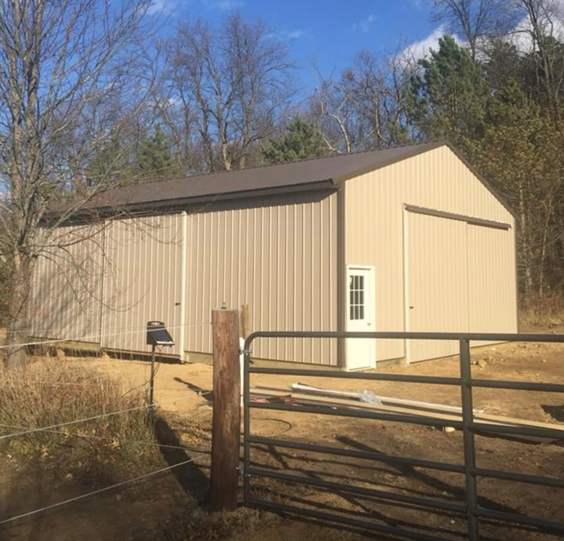Gallery #13: 30'x40'x12' pole barn.