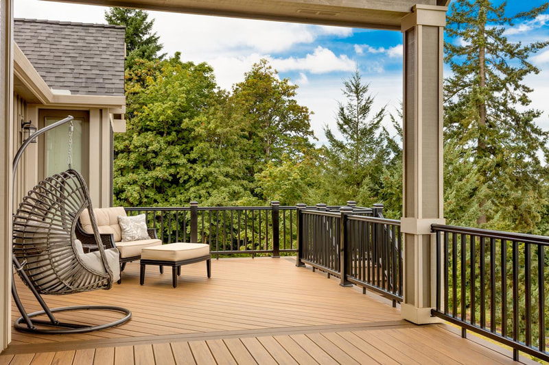 TimberTech Pro decking in Tigerwood and Pecan - Legacy Collection