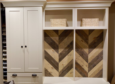 Kraftmaid Vantage mudroom cabinetry