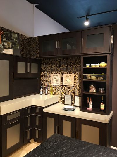 Kraftmaid Vantage bar cabinetry