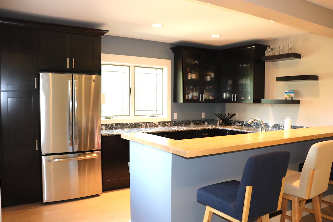 Gallery #19 - Kraftmaid Vantage basement wet bar dark stained cabinetry
