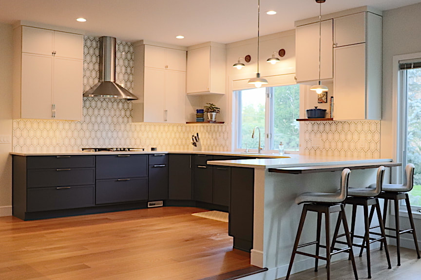 Gallery #8 - Showplace Semi-Custom Cabinetry 2 toned kitchen