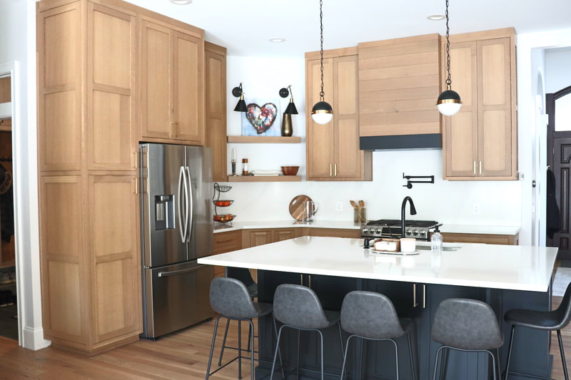 Gallery #2 - Custom Woodharbor Cabinetry Quartersawn White Oak kitchen